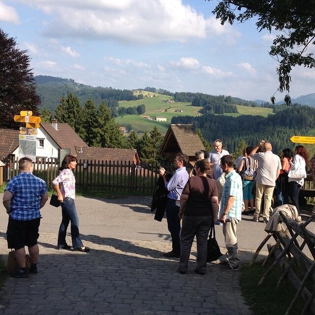 IMG 3950 Waldegg-Gruppe-Berge